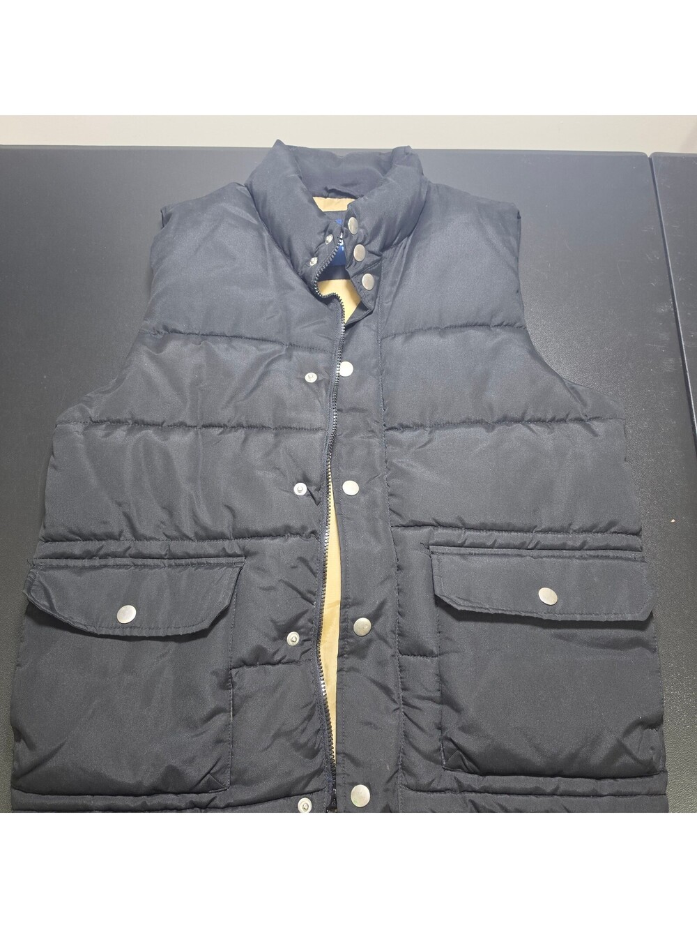 Old Navy Men's Black Puffer Vest Medium